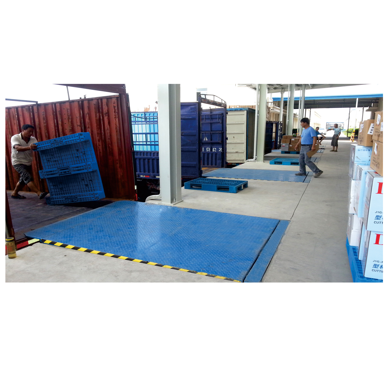 固定式液壓登車橋（月臺(tái)）